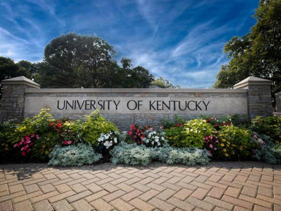 University of Kentucky wall with flowers
